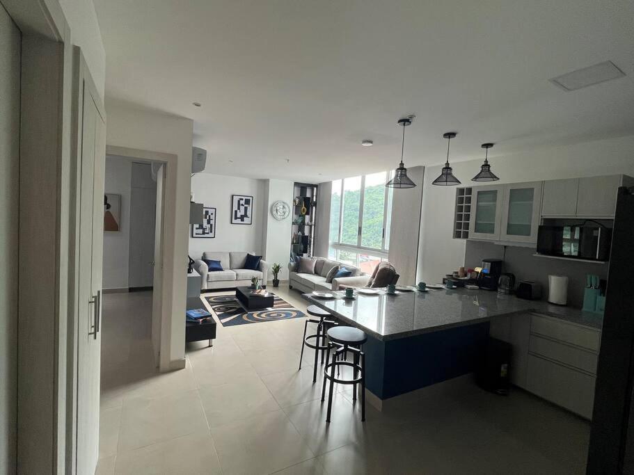 New Luxury Apartment With King - Size Bed Ceibos Guayaquil Buitenkant foto